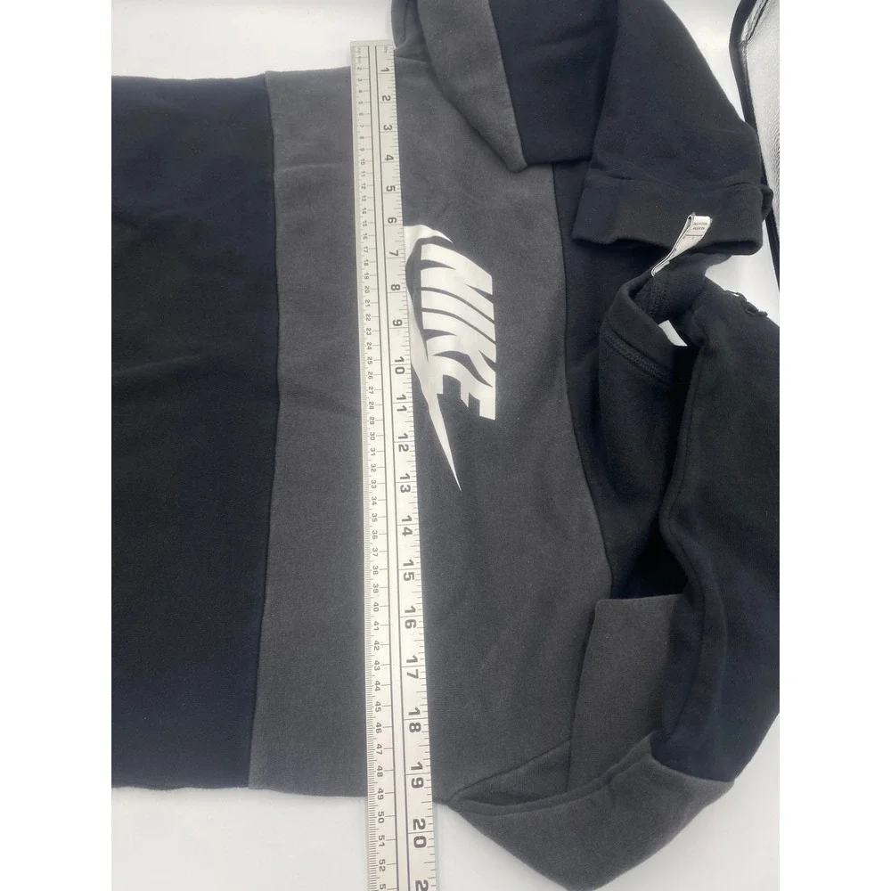 Nike Boys Sweatshirt Kids Large Black Gray Colorblock Pullover Logo Preowned‎
